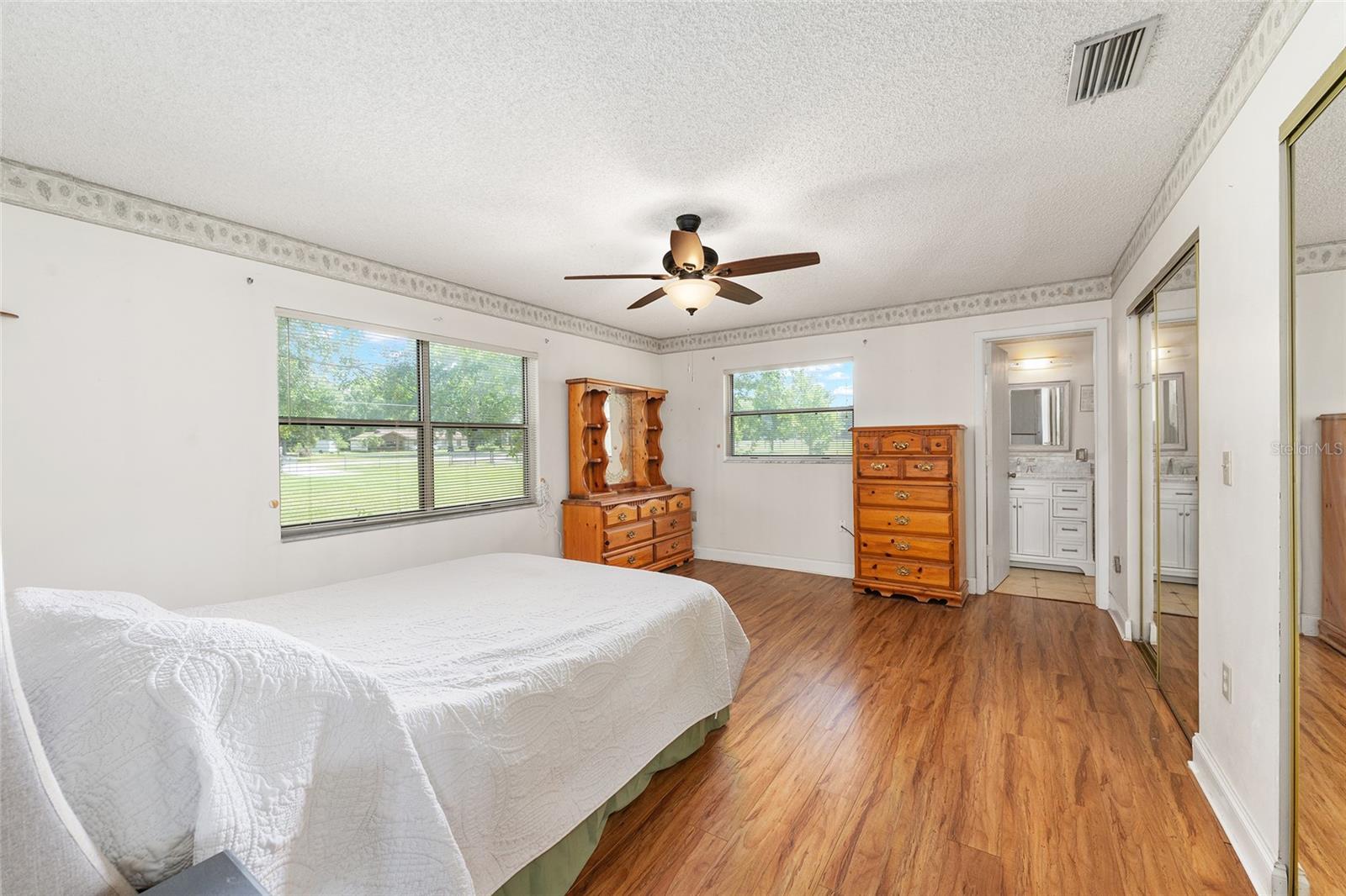 OCALA THOROUGHBRED ACRES - Residential