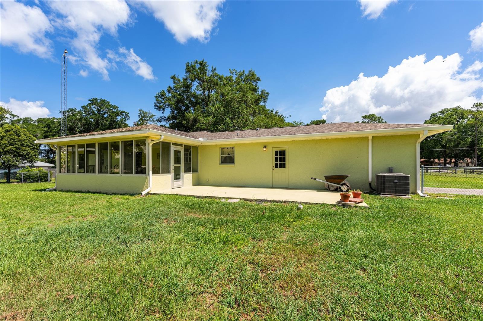 OCALA THOROUGHBRED ACRES - Residential