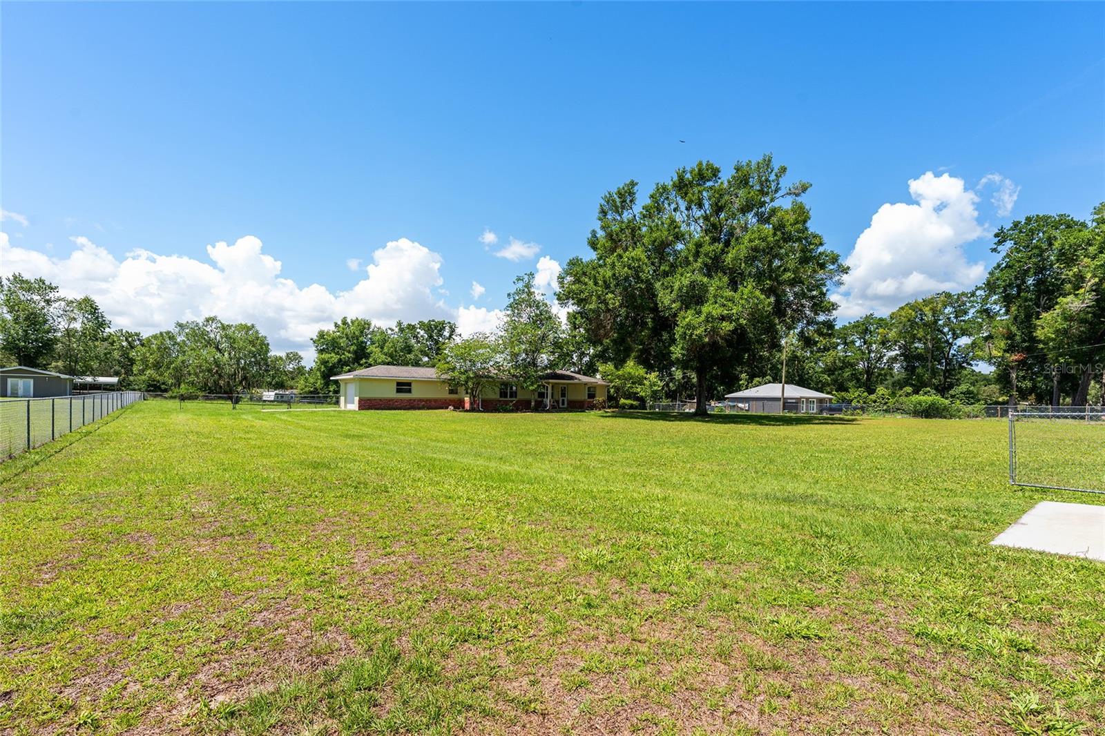 OCALA THOROUGHBRED ACRES - Residential