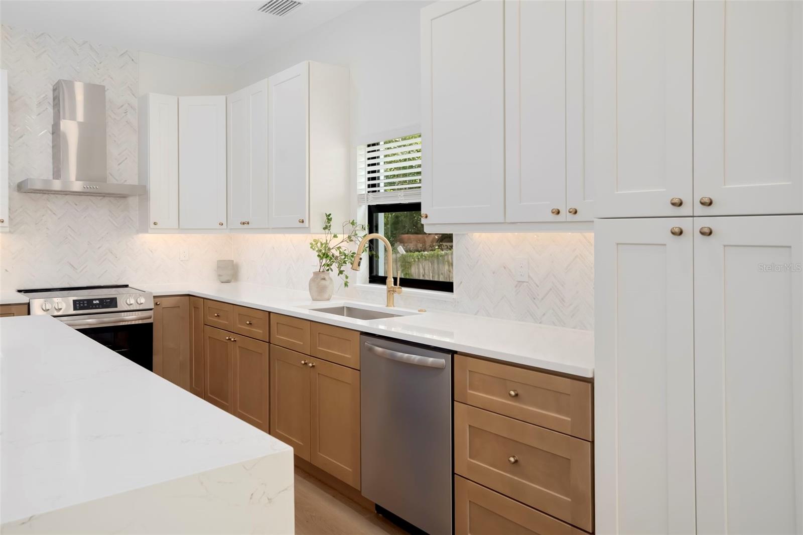 CORNWELL HORTON ADD - Residential