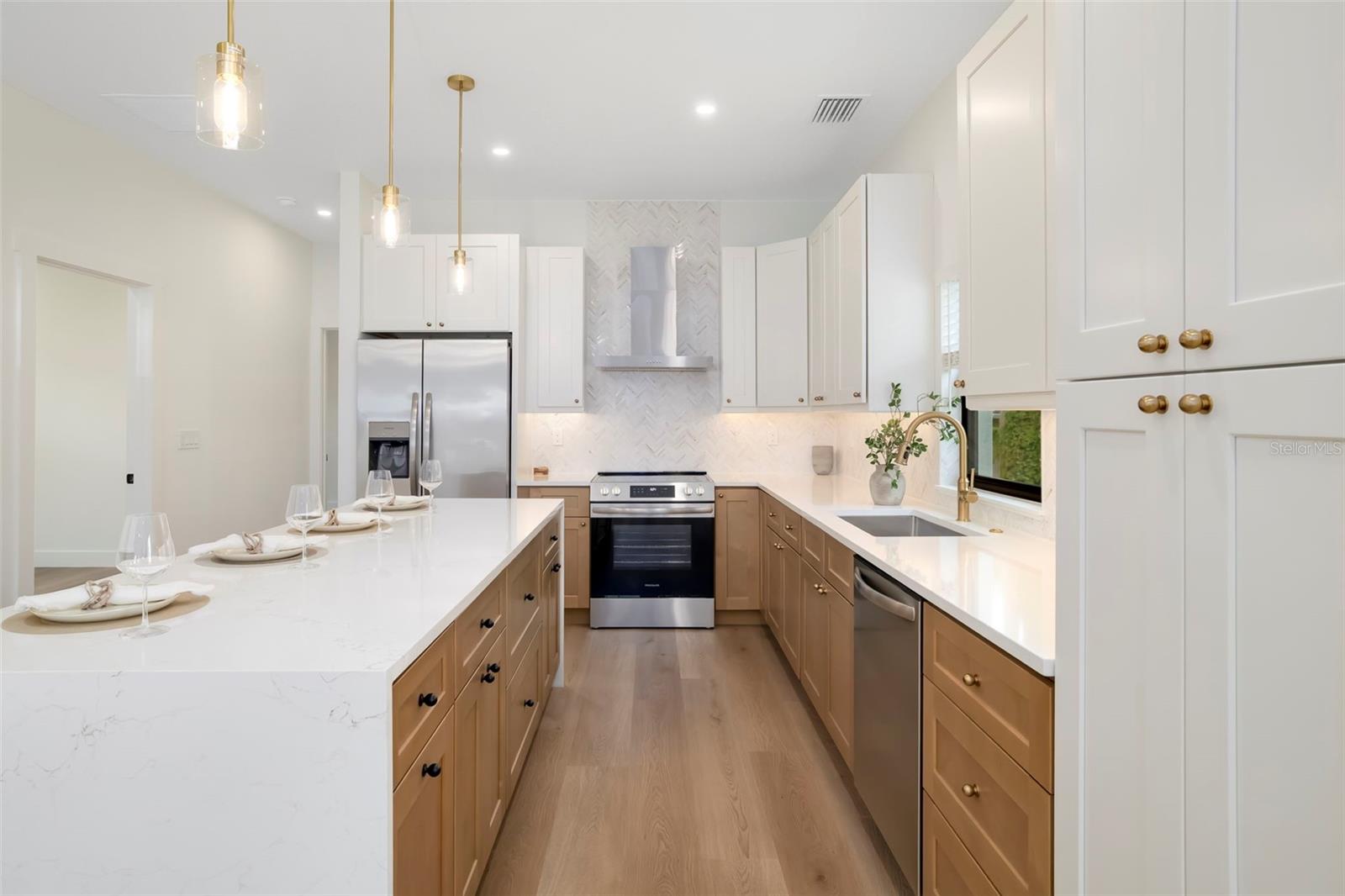 CORNWELL HORTON ADD - Residential