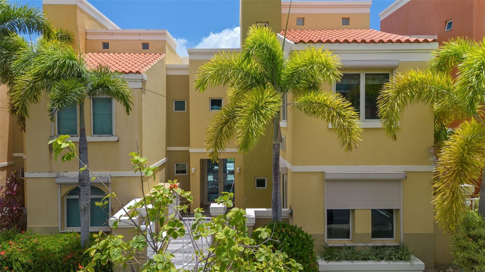 AQUABELLA - Residential