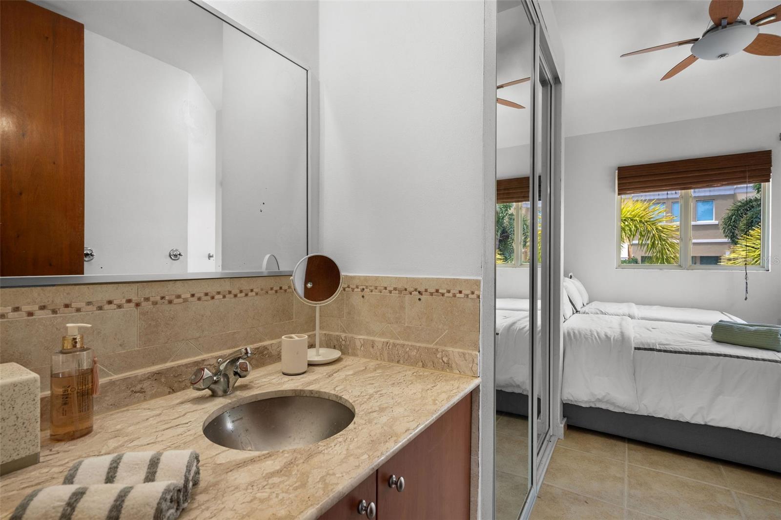 AQUABELLA - Residential