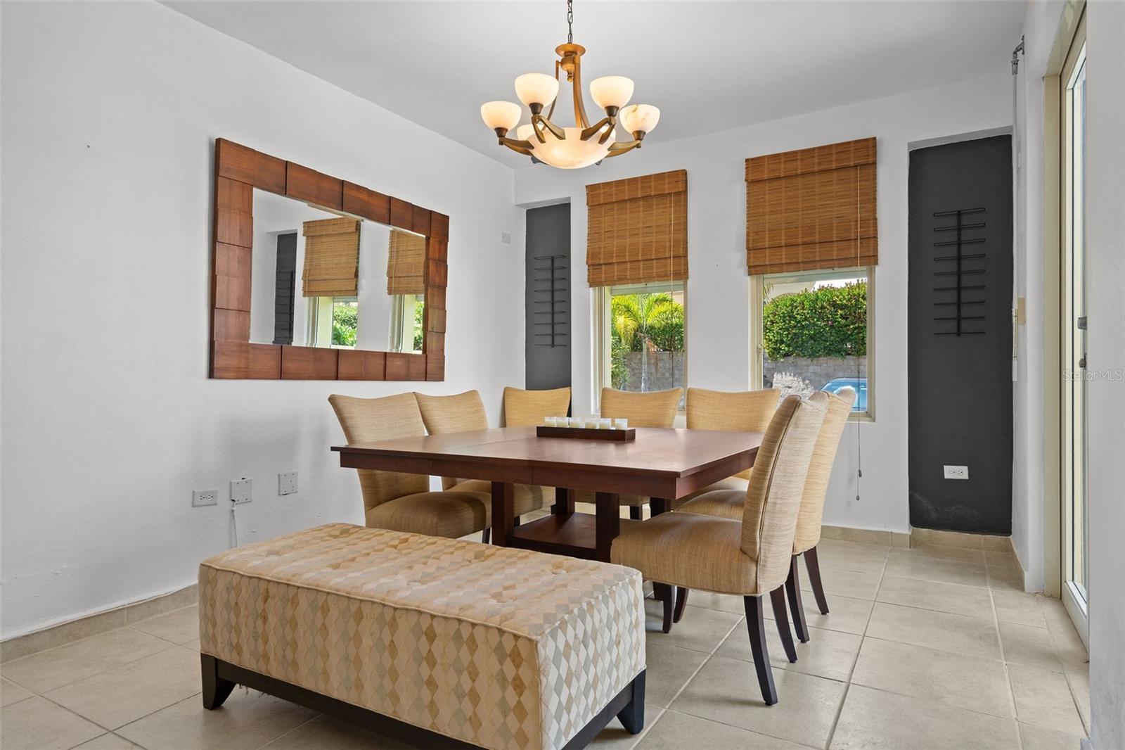 AQUABELLA - Residential