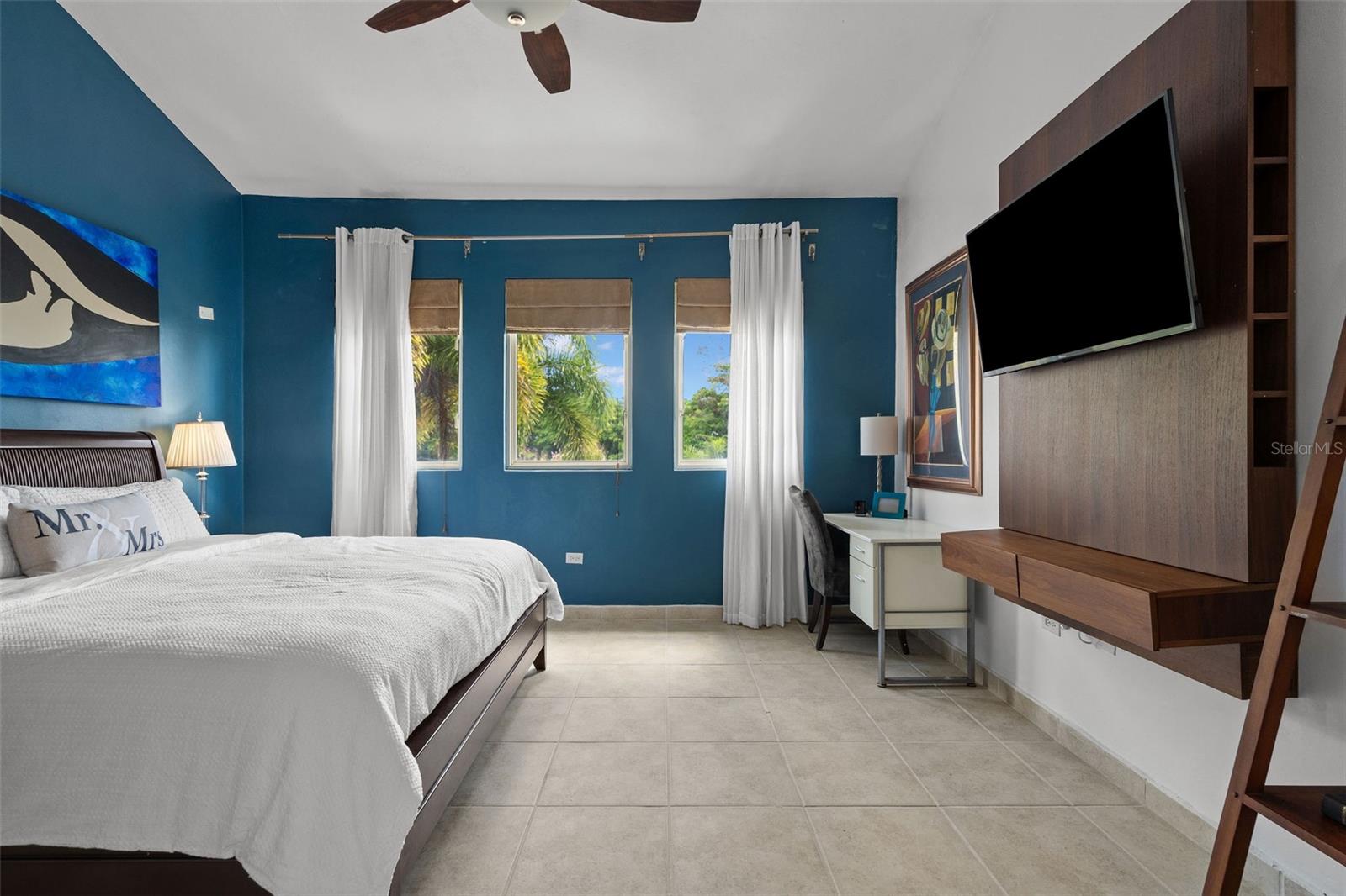 AQUABELLA - Residential