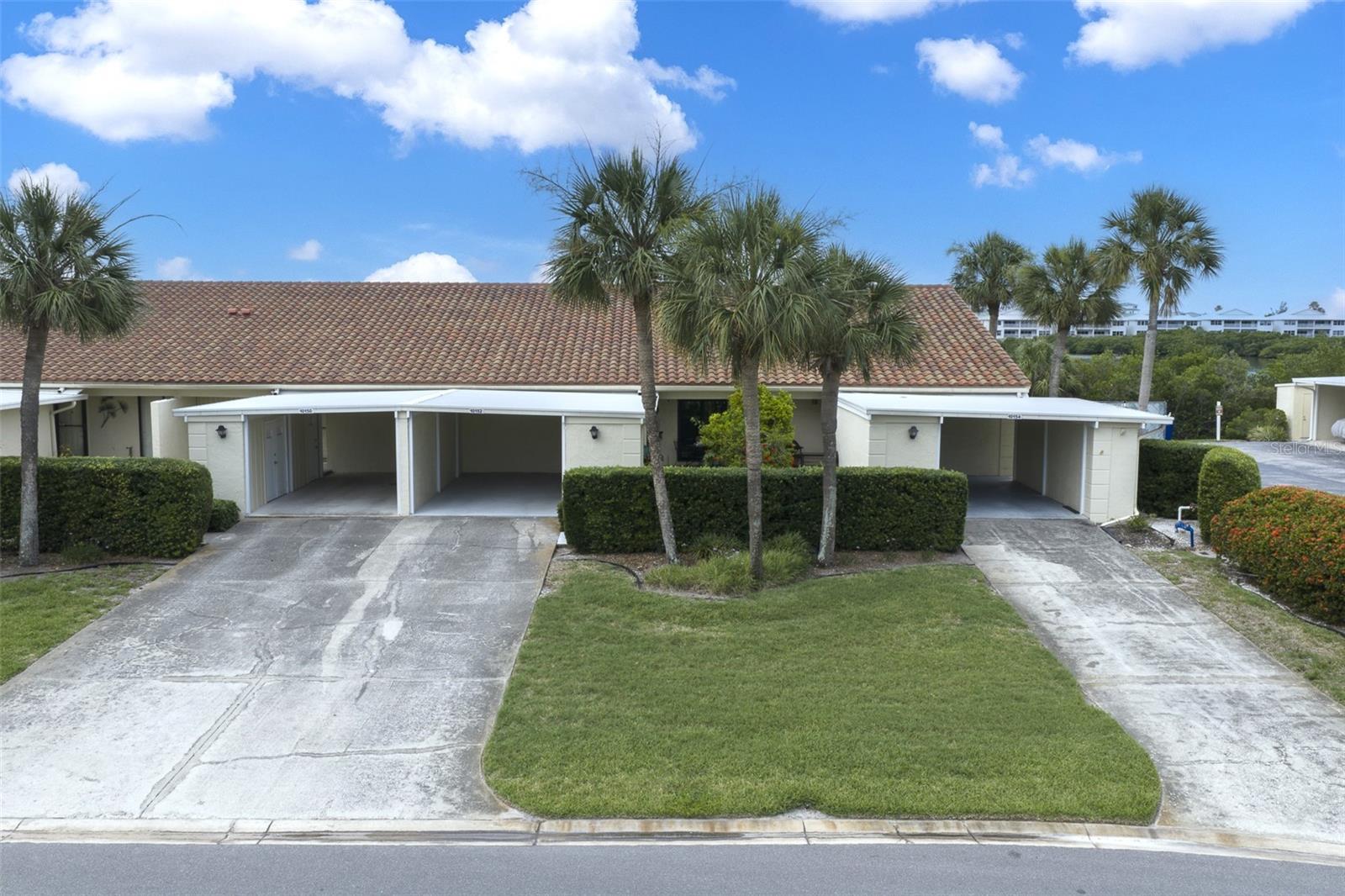 IMPERIAL POINT CONDO - Residential