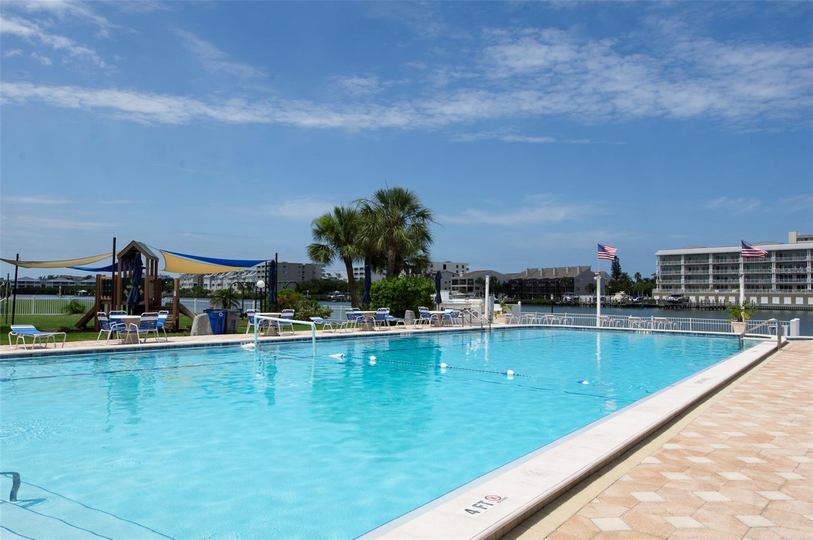 IMPERIAL POINT CONDO - Residential