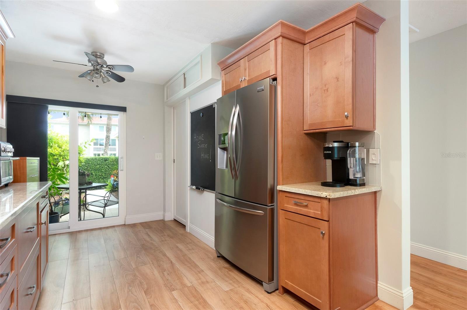 IMPERIAL POINT CONDO - Residential