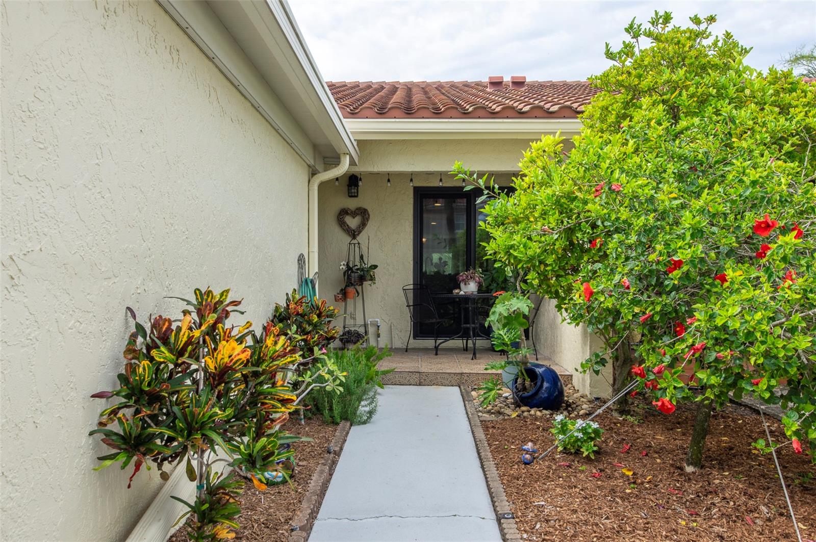IMPERIAL POINT CONDO - Residential