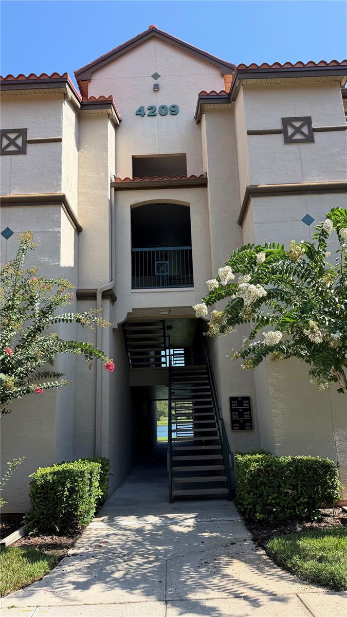 LAKEVIEW AT CALUSA TRACE - Residential Lease