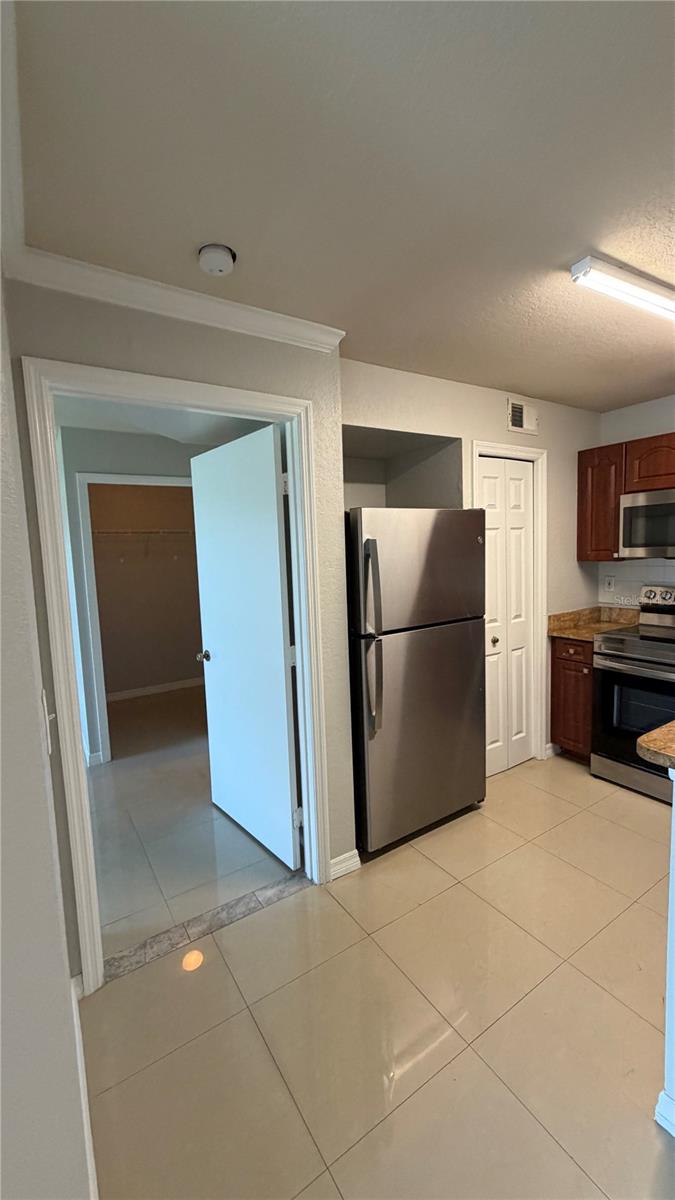 LAKEVIEW AT CALUSA TRACE - Residential Lease
