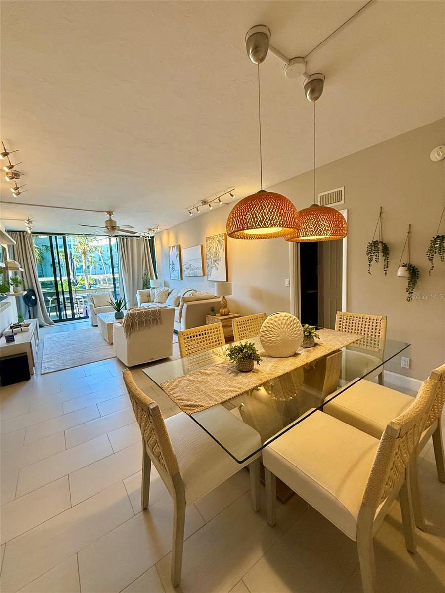 HARBOR TOWERS Y & R - Residential