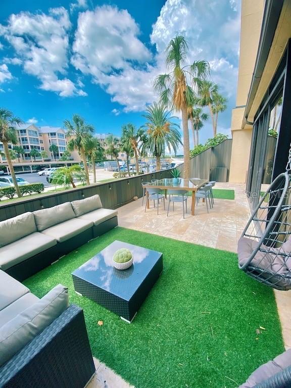 HARBOR TOWERS Y & R - Residential