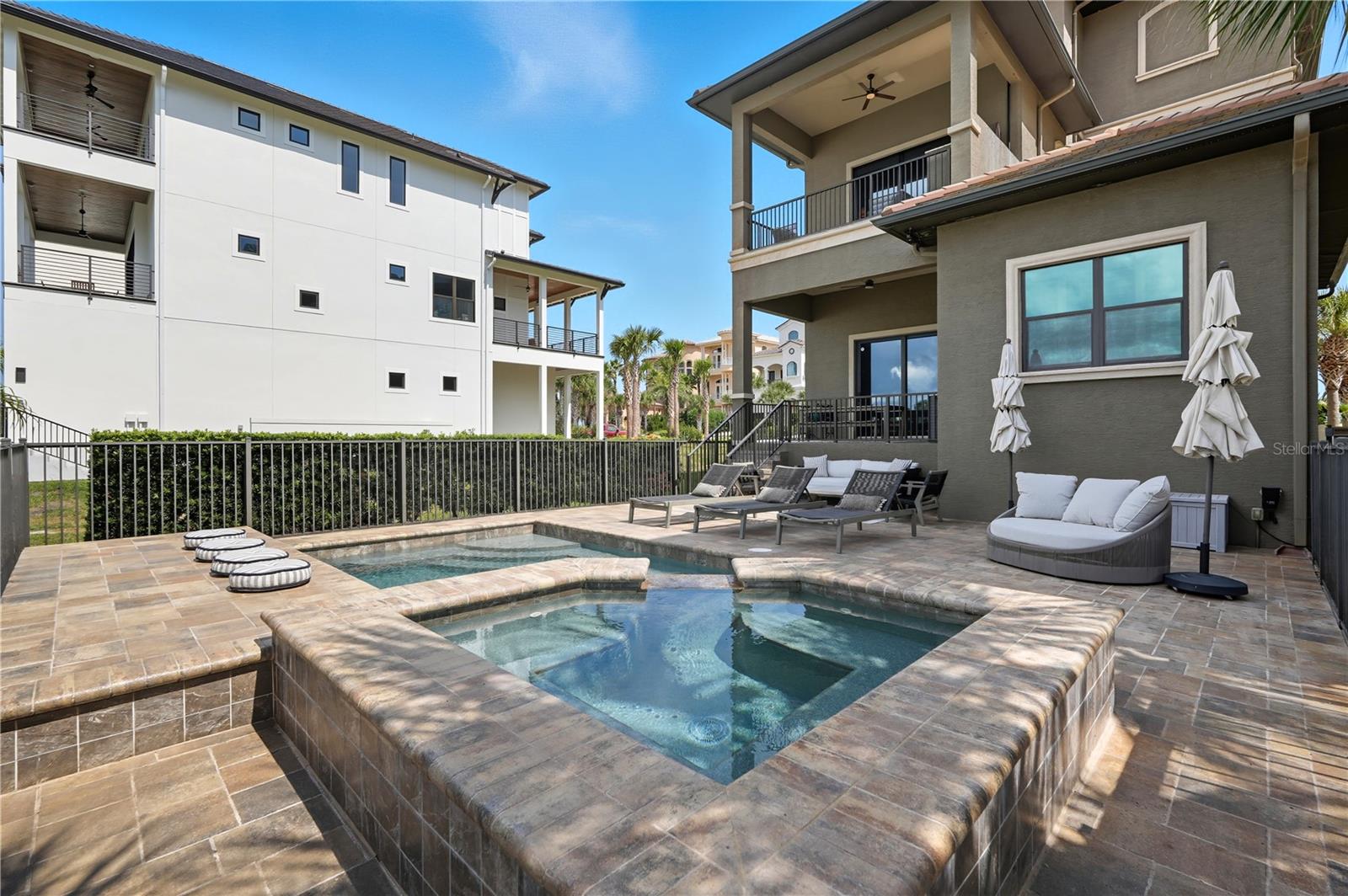 NORTHSHORE 4 - Residential