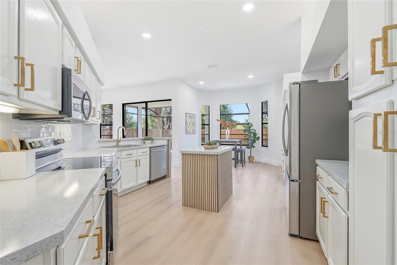 BOYETTE SPGS SEC B UN #6 - Residential