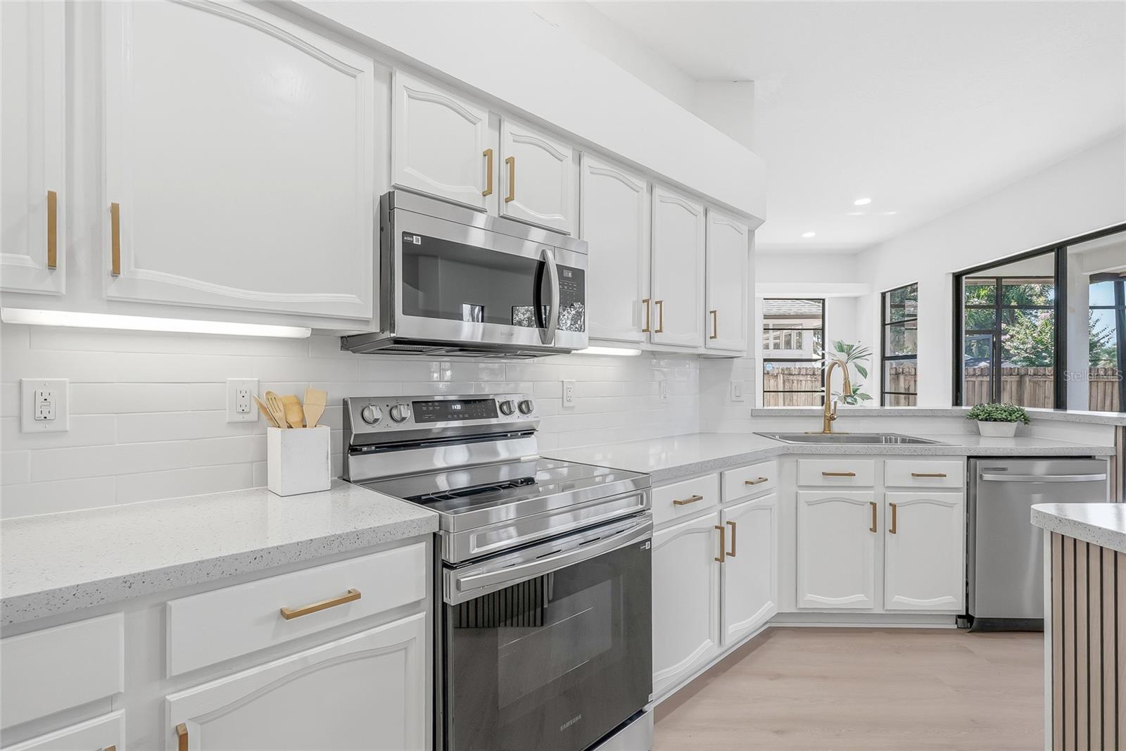 BOYETTE SPGS SEC B UN #6 - Residential