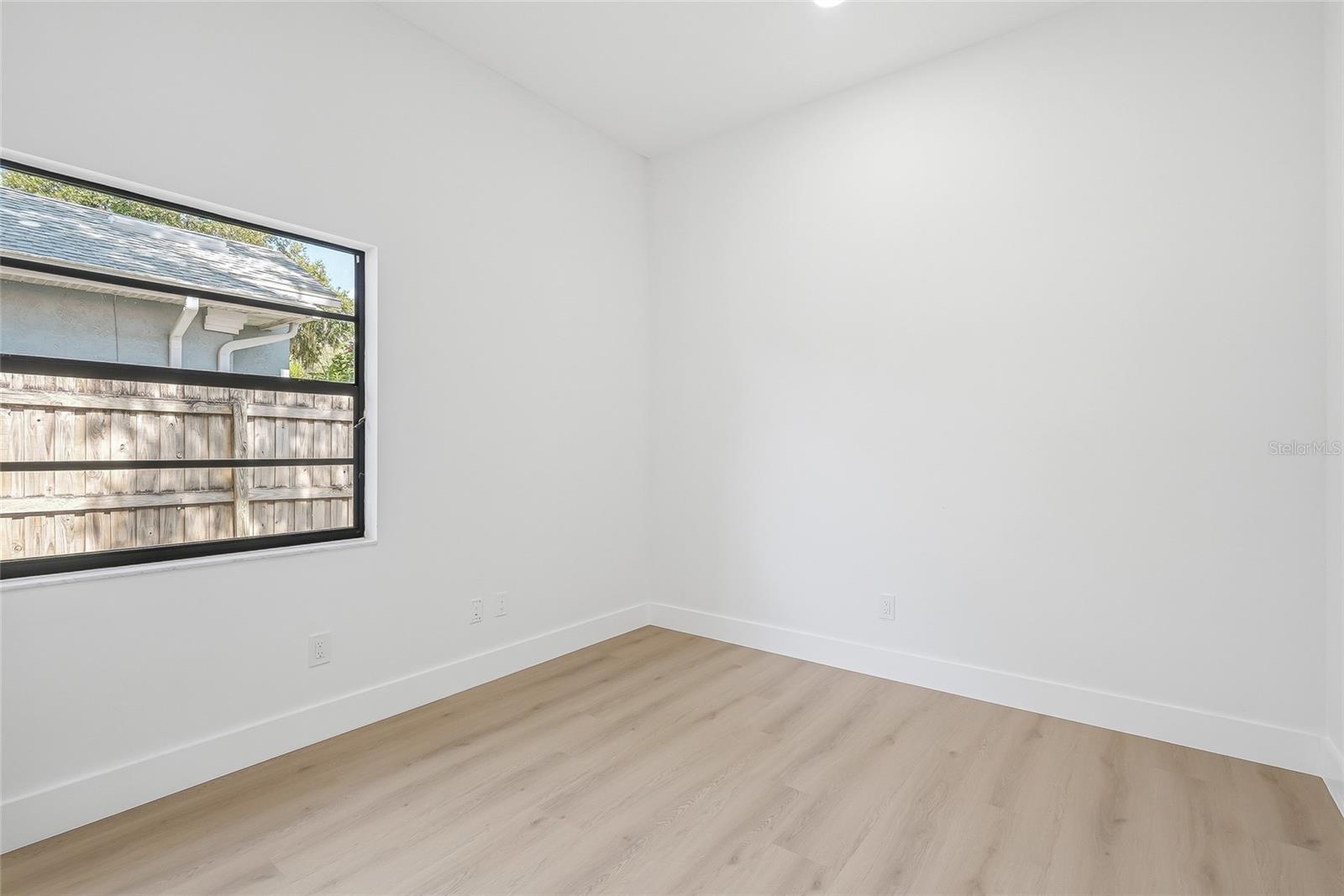 BOYETTE SPGS SEC B UN #6 - Residential