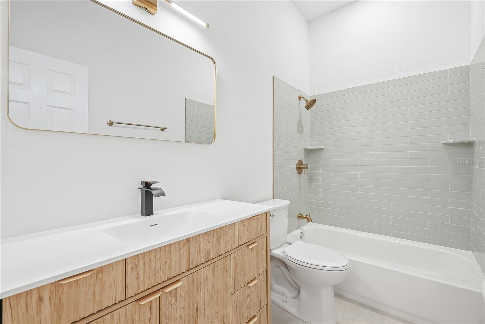 BOYETTE SPGS SEC B UN #6 - Residential