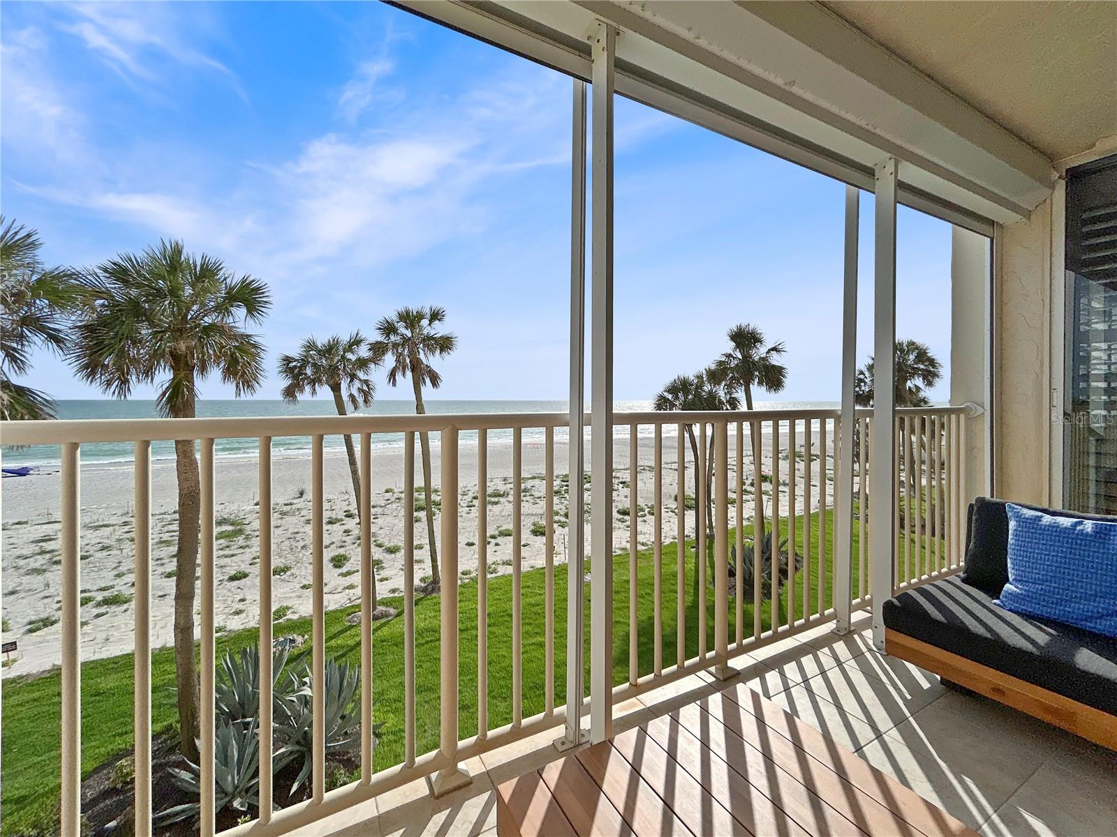 TIFFANY PLAZA - Residential