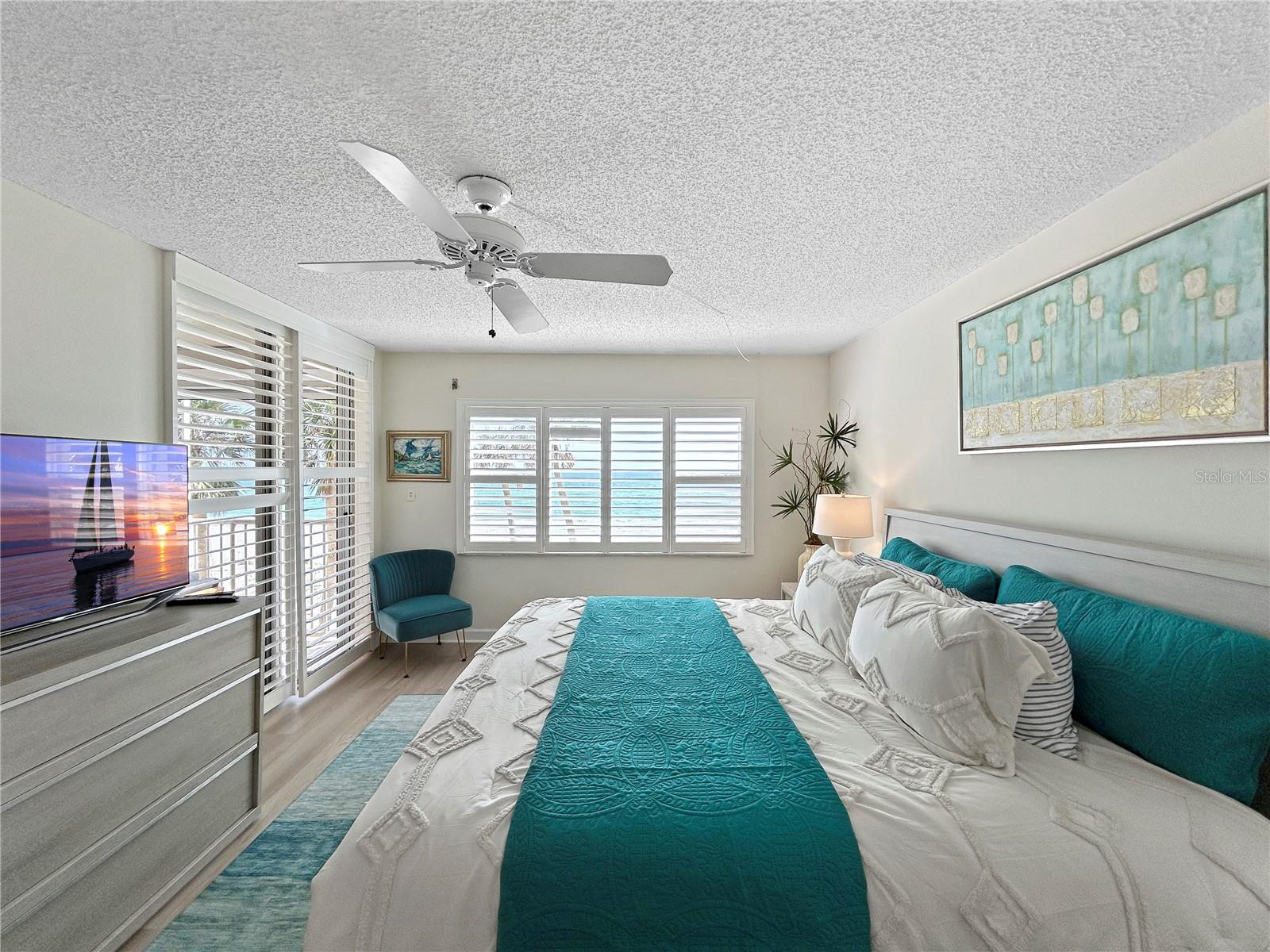 TIFFANY PLAZA - Residential