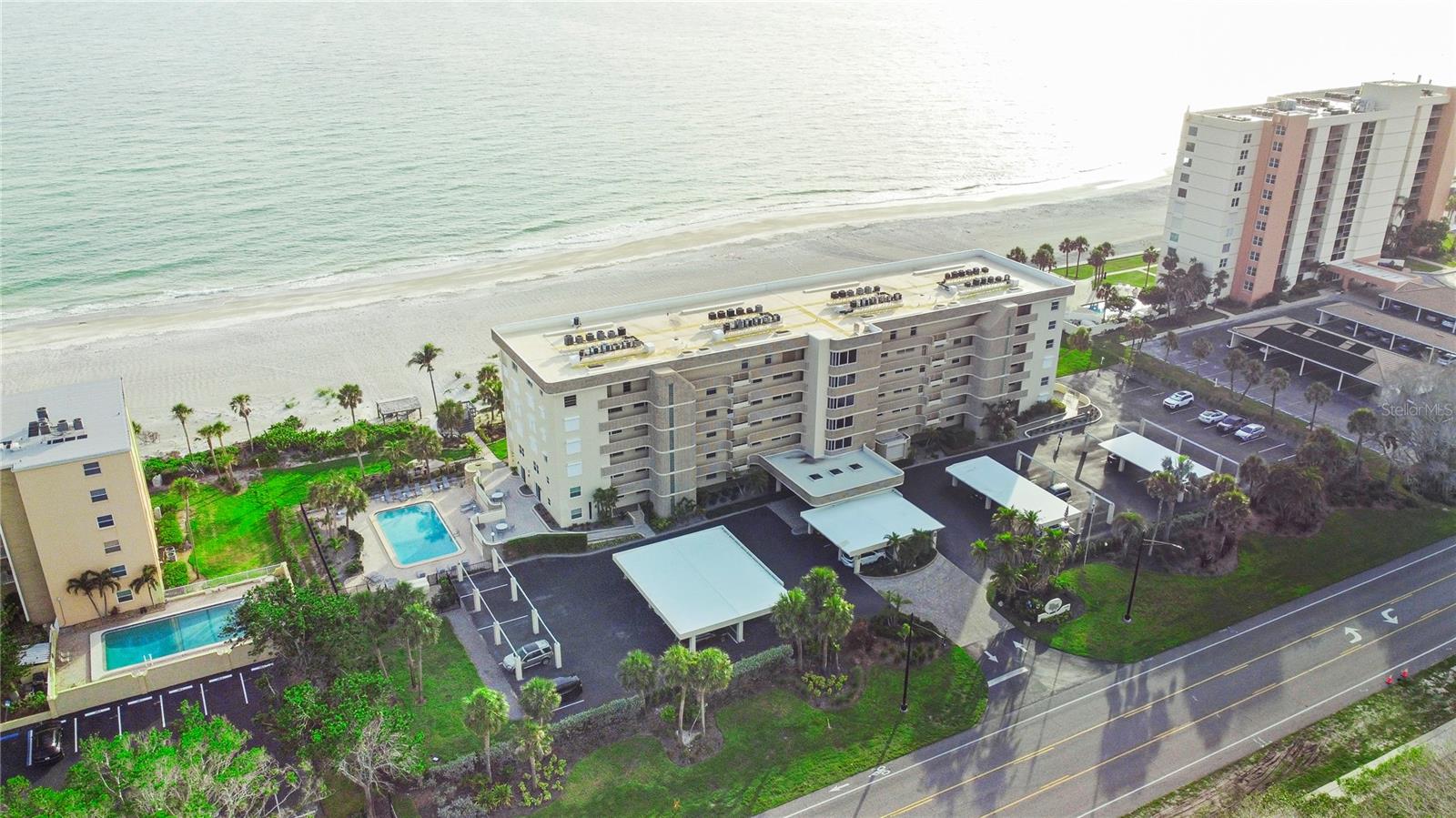 TIFFANY PLAZA - Residential
