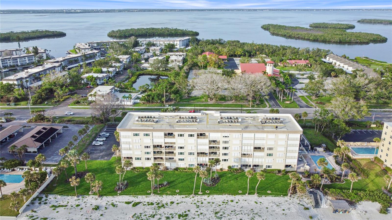 TIFFANY PLAZA - Residential