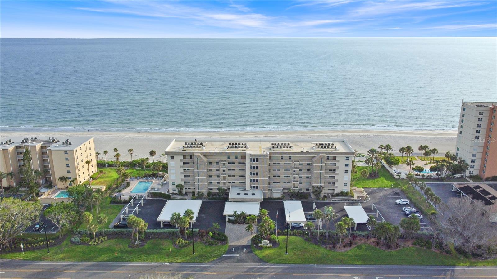 TIFFANY PLAZA - Residential