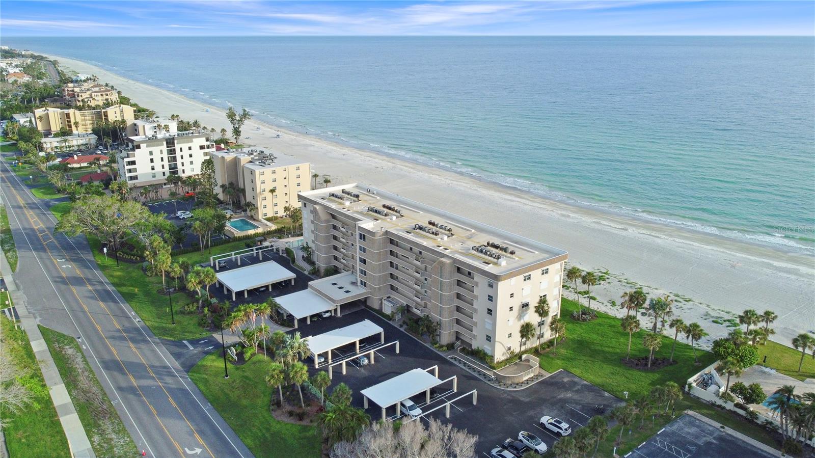 TIFFANY PLAZA - Residential