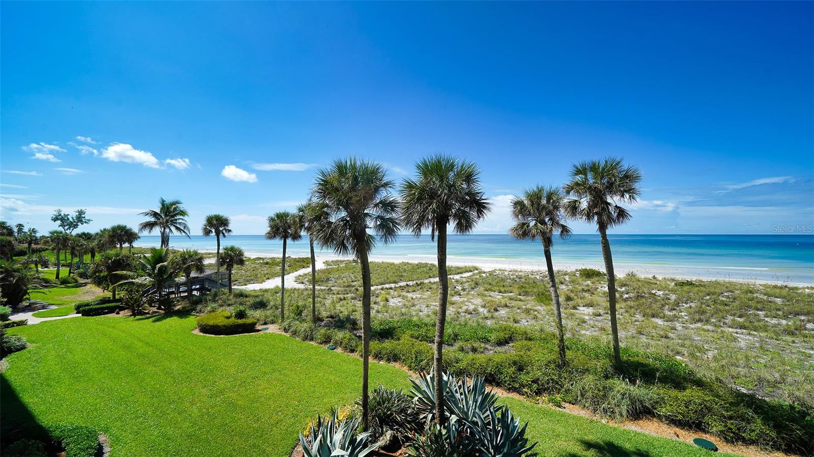 TIFFANY PLAZA - Residential
