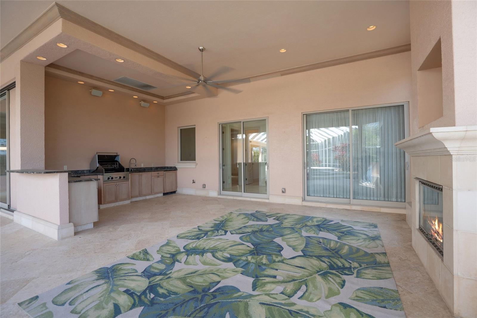 UNIVERSITY PARK COUNTRY CLUB/ALBEMARLE/ALBEMARLE - Residential