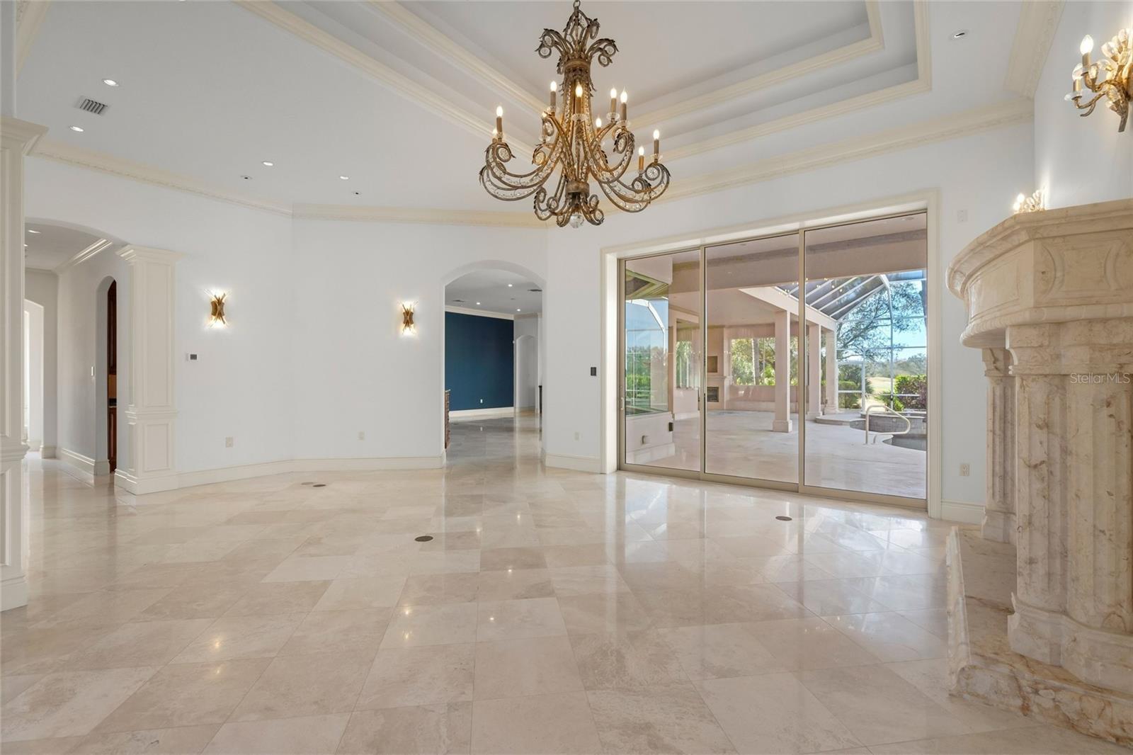 UNIVERSITY PARK COUNTRY CLUB/ALBEMARLE/ALBEMARLE - Residential