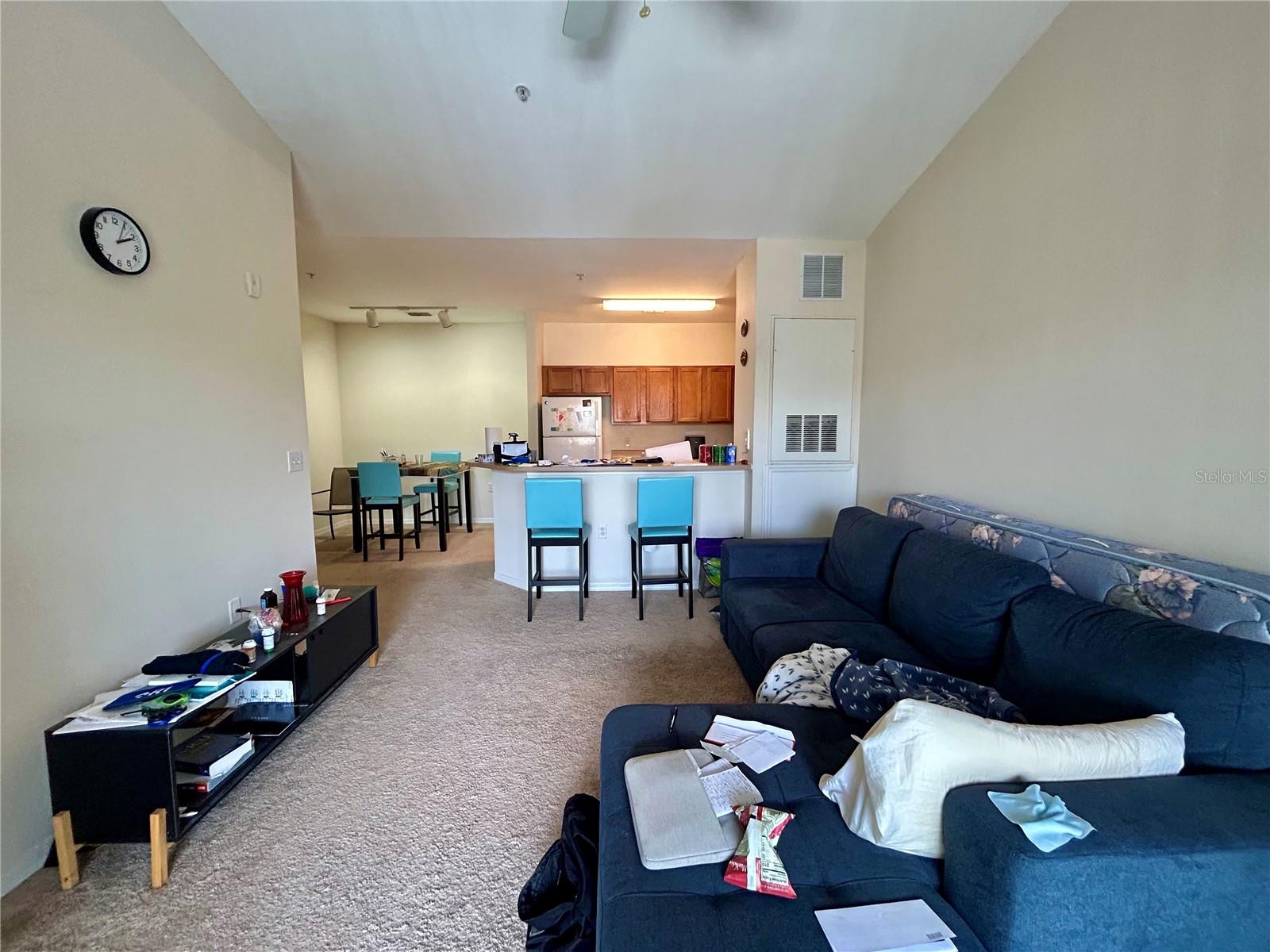 VILLA VALENCIA BLDG 8112 - Residential