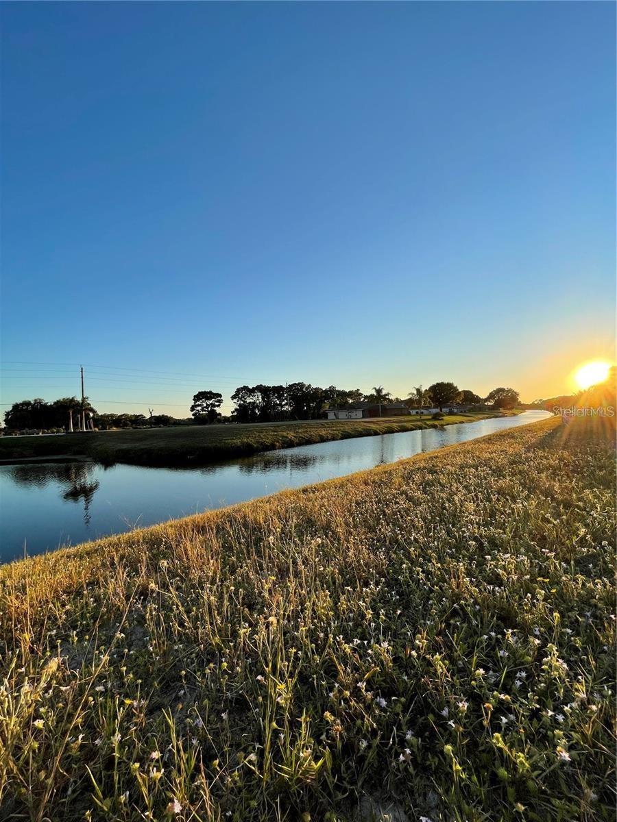 ** MAJOR PRICE REDUCTION** Discover the rare opportunity to own two side-by-side waterfront lots at 470 and 472 Boundary Blvd, nestled in the peaceful Rotonda West community. These buildable parcels, located directly on the canal, is the perfect backdrop for your custom dream home. Enjoy the serenity of rippling waters, abundant wildlife, and the beauty of nature preserves right in your backyard. Rotonda West is packed with activities for all ages, and endless hiking and biking trails, this neighborhood is an outdoor lover’s paradise. The low annual HOA fee, along with public water and sewer hookups, makes building your new home easy and affordable. Relish your proximity to the Gulf of Mexico’s breathtaking Boca Grande and Englewood beaches, as well as vibrant local events in nearby towns. Whether you’re a dedicated angler, tennis enthusiast, avid golfer, or simply seeking sunshine and tranquility, this double lot offers the flexibility and space to bring your waterfront vision to life. Secure your slice of Florida paradise today and start planning the lifestyle you’ve always wanted.