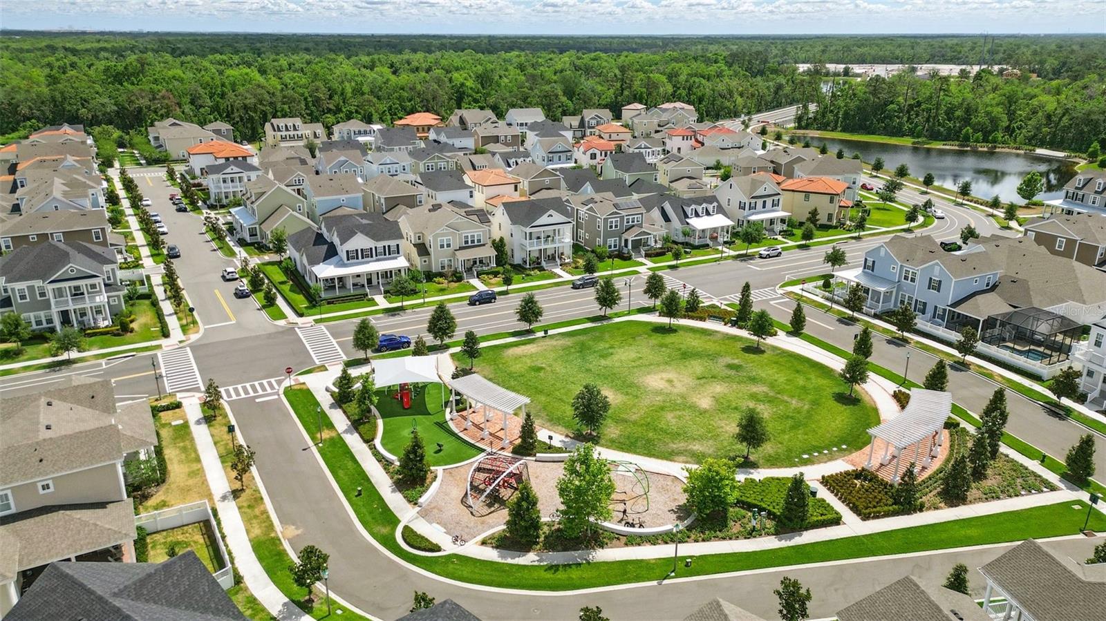 CELEBRATION ISLAND VILLAGE - Residential