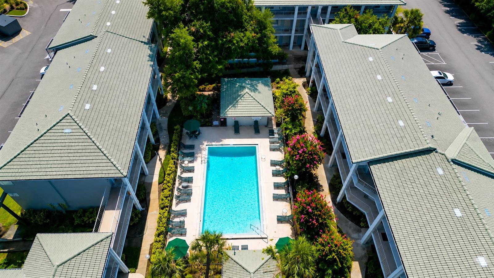 WATERSIDE AT CRANES ROOST A CONDO COMMUNITY - Residential