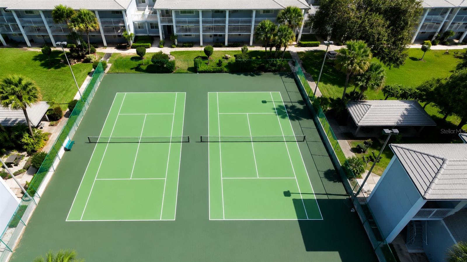 WATERSIDE AT CRANES ROOST A CONDO COMMUNITY - Residential