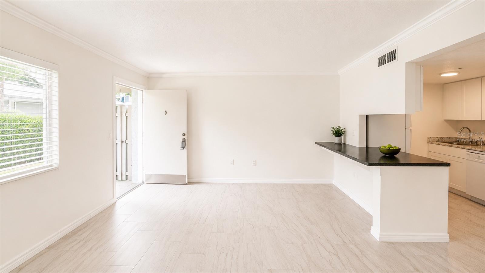 WATERSIDE AT CRANES ROOST A CONDO COMMUNITY - Residential