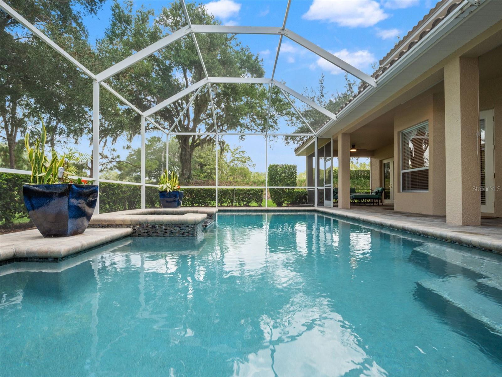 HUNTERS GREEN - Residential