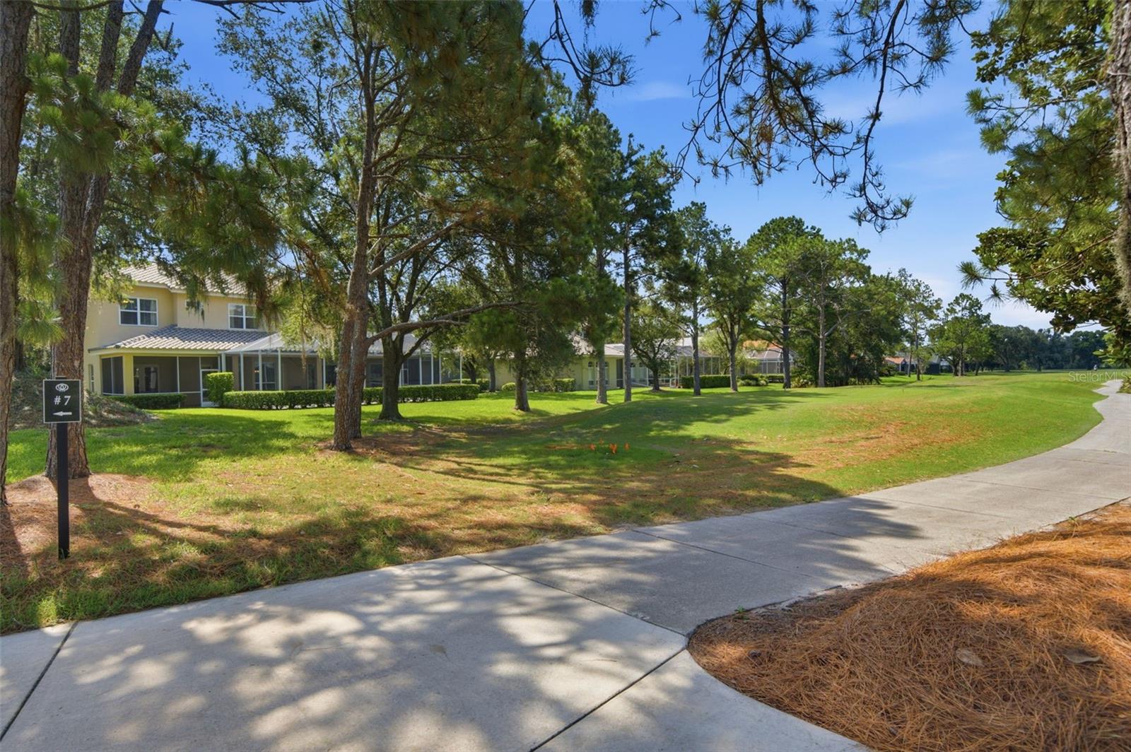 HUNTERS GREEN - Residential