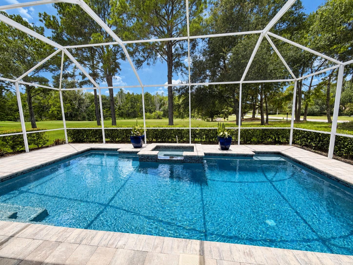 HUNTERS GREEN - Residential