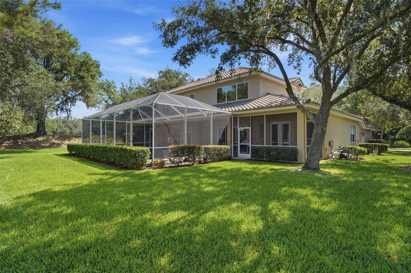 HUNTERS GREEN - Residential
