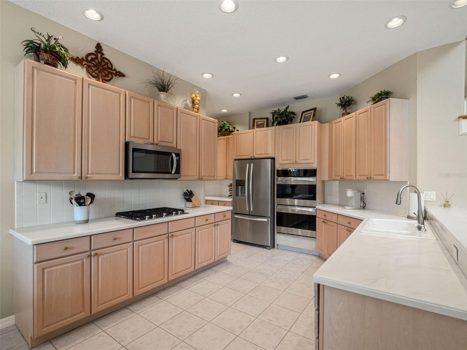 HUNTERS GREEN - Residential