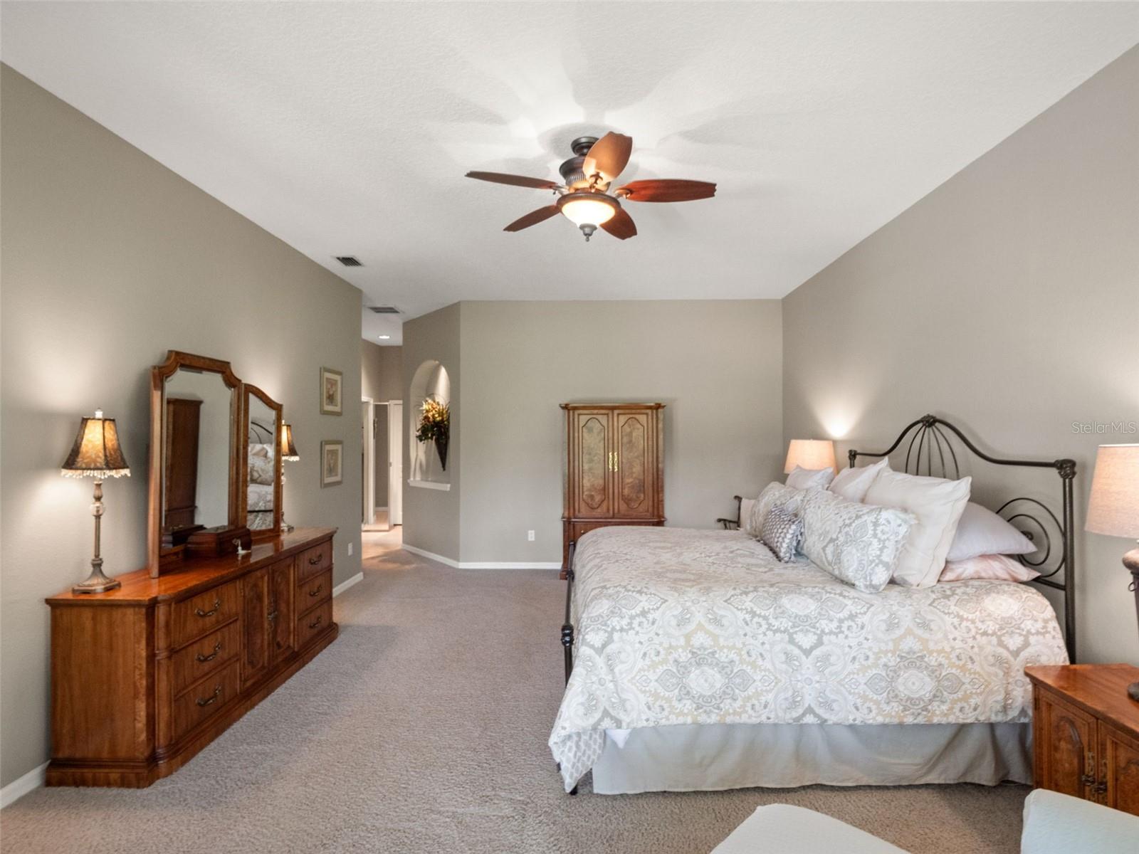 HUNTERS GREEN - Residential