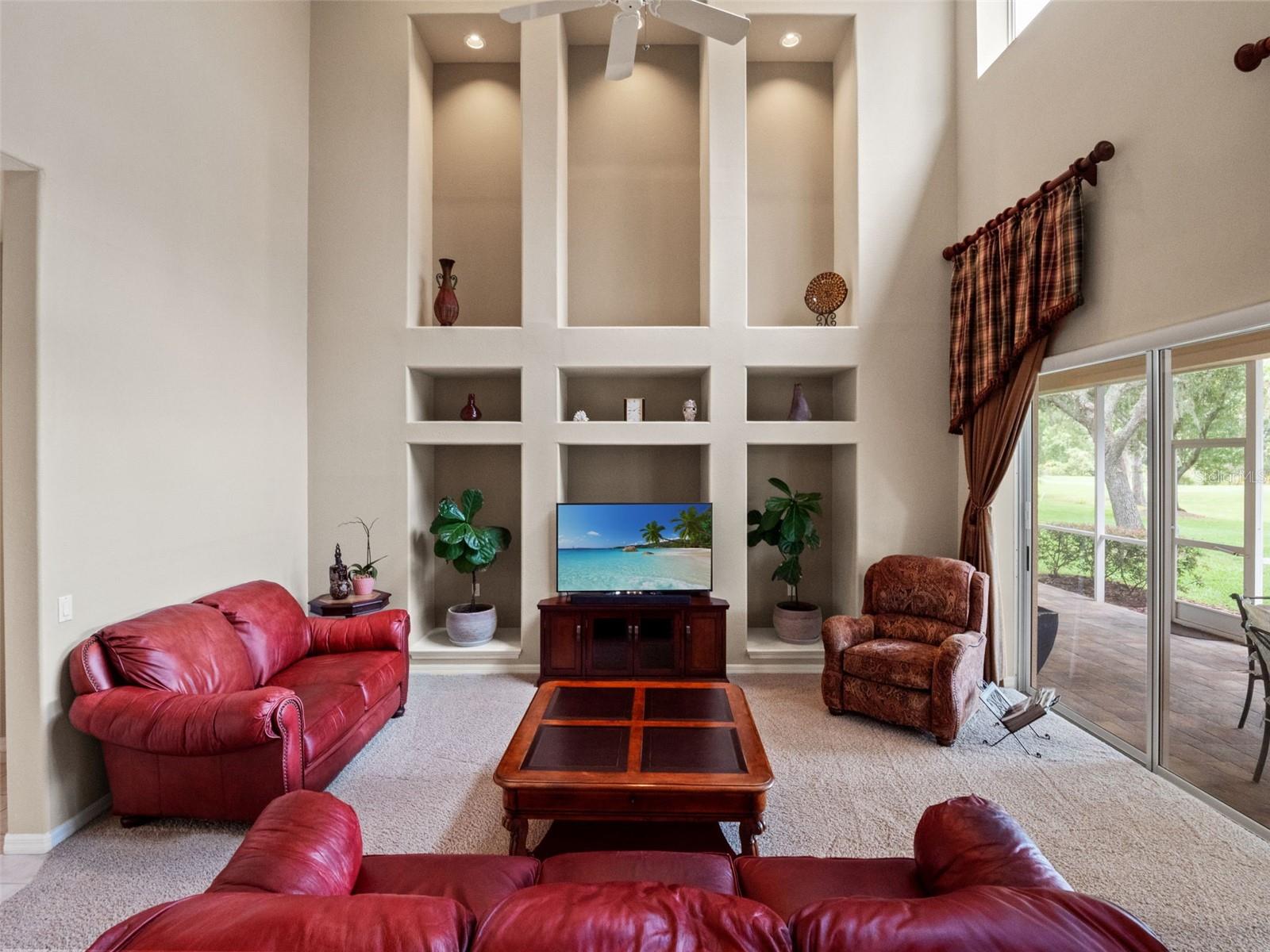HUNTERS GREEN - Residential