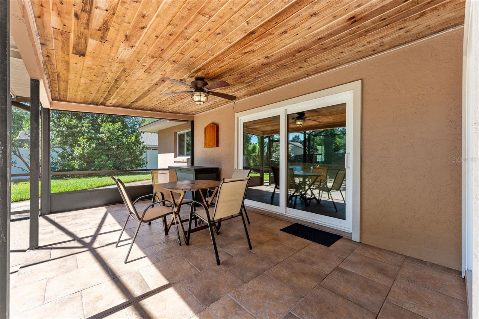 LAKE WAUNATTA WOODS - Residential