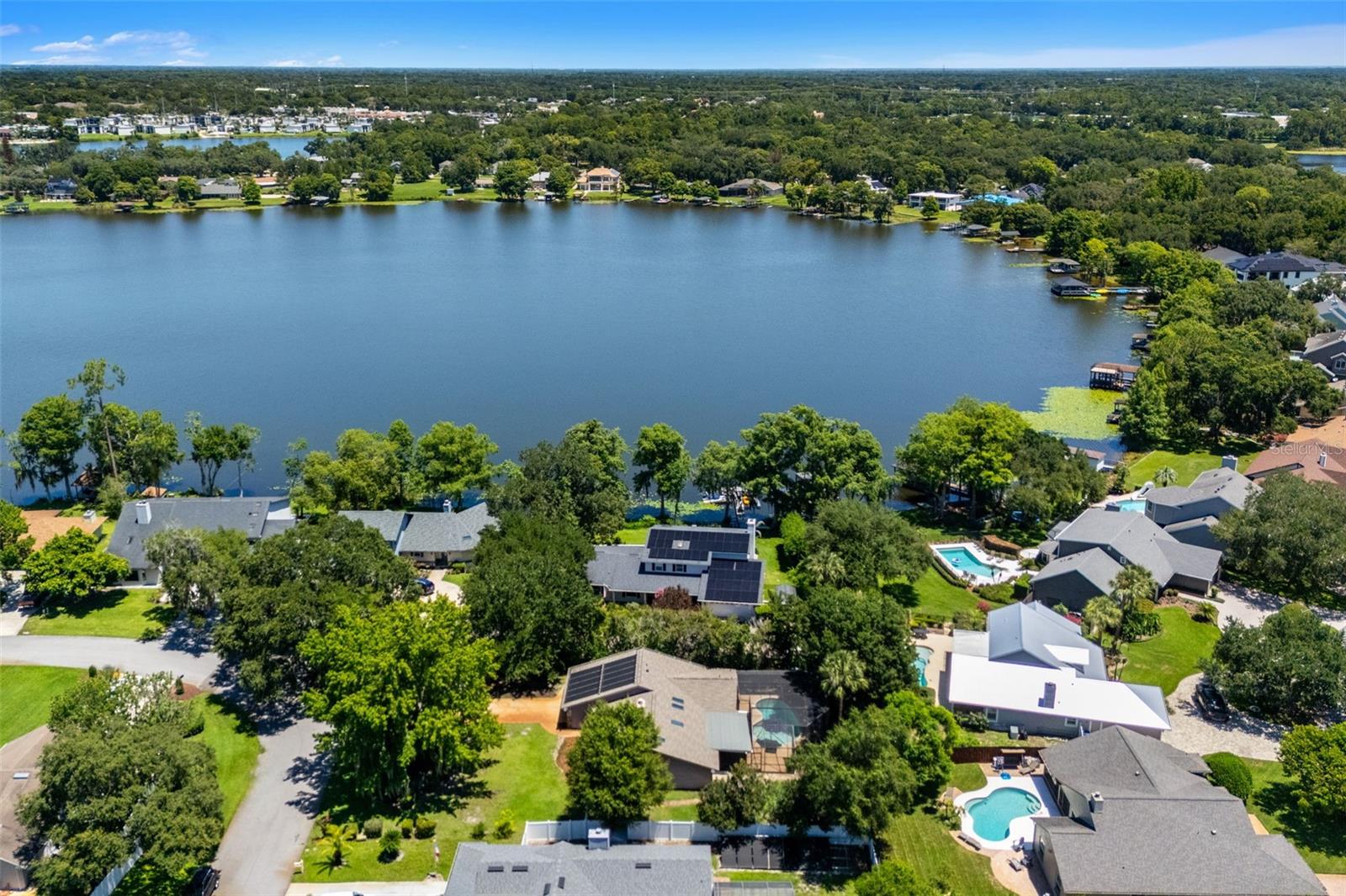 LAKE WAUNATTA WOODS - Residential