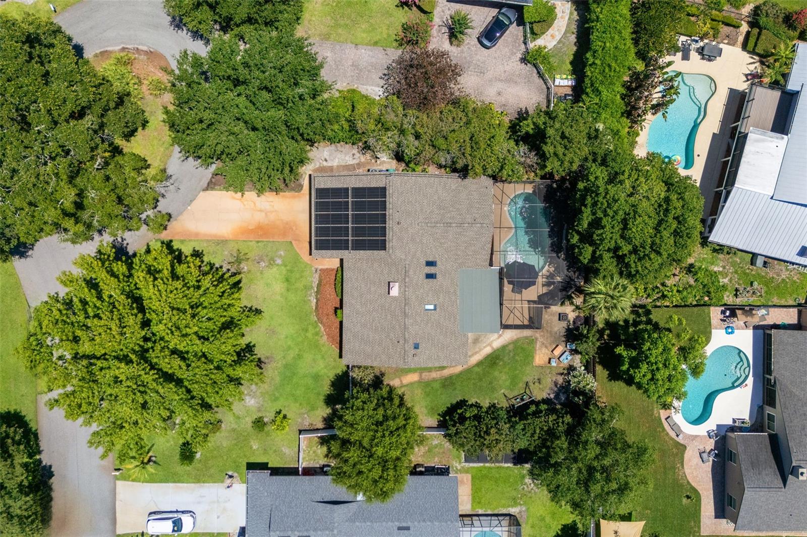 LAKE WAUNATTA WOODS - Residential