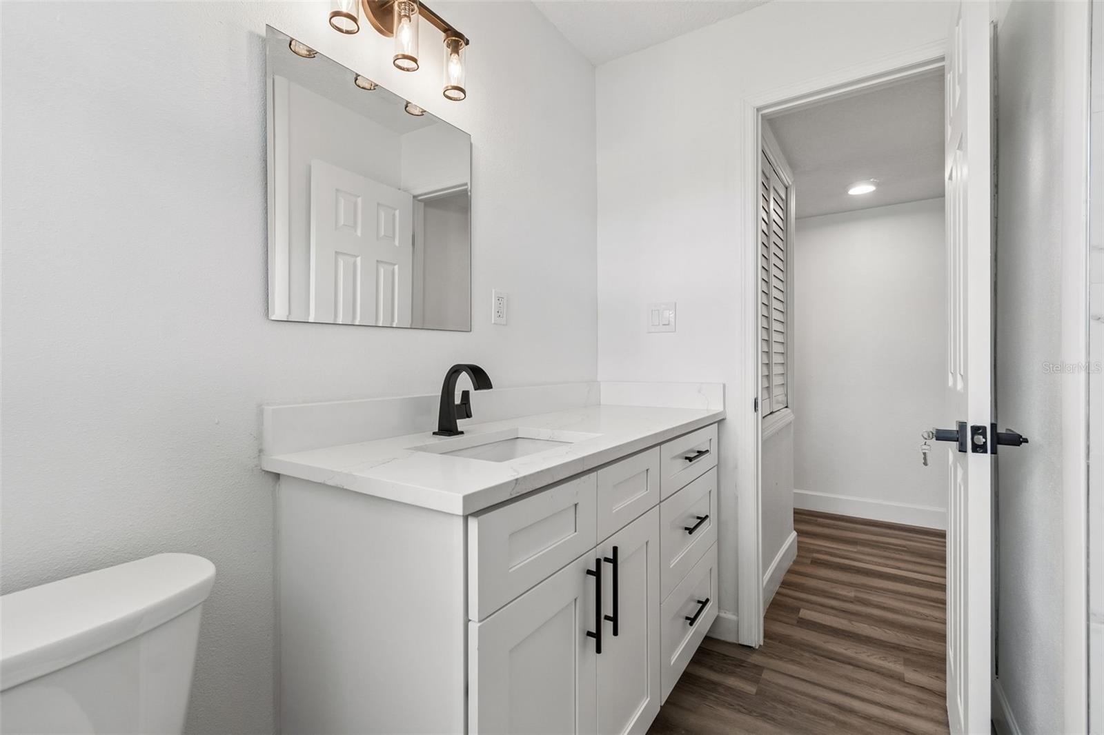 GANDY GARDENS 5 - Residential