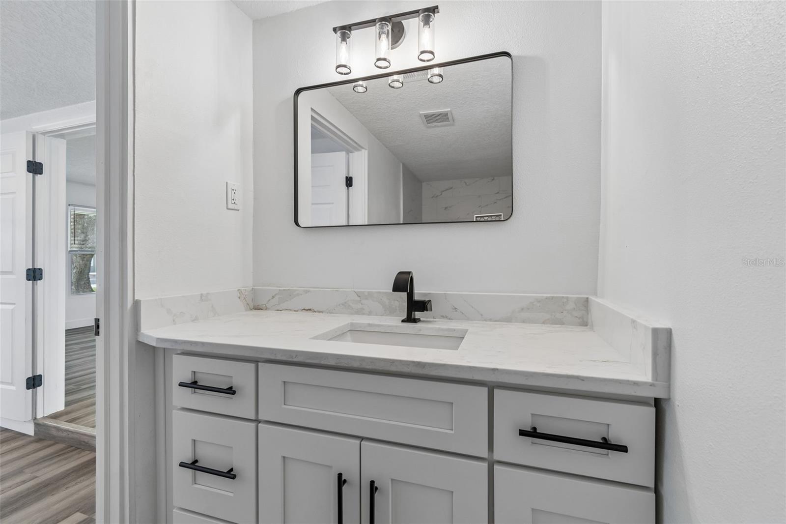 GANDY GARDENS 5 - Residential