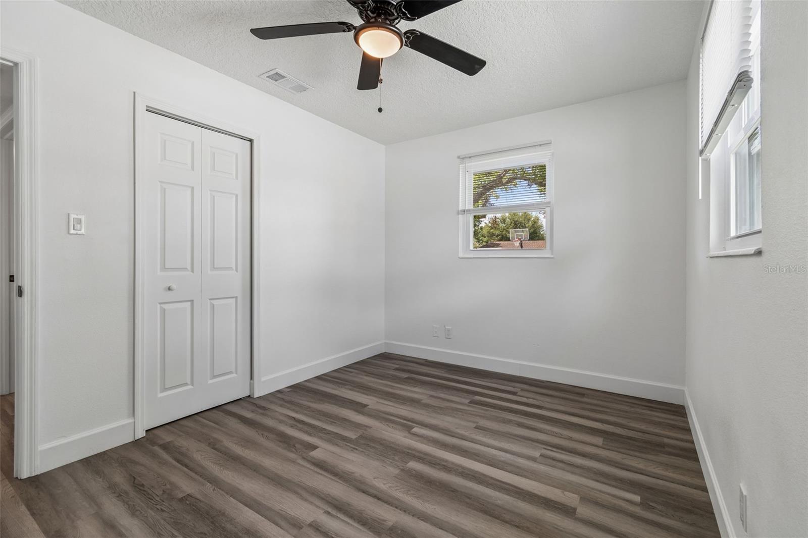 GANDY GARDENS 5 - Residential